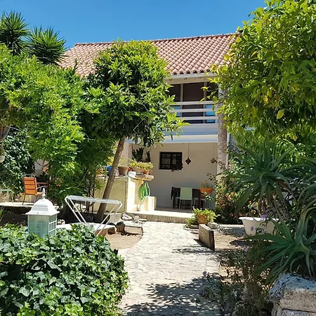 Holiday home Aus Dem Xix Jahrhundert By Interhome Soudos